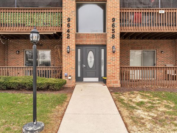 9644 Sawgrass Court, Van Buren Twp, MI 48111