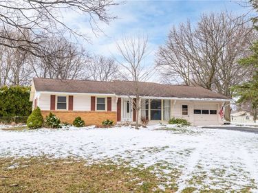 174 Shale Drive, Rochester, NY 14615