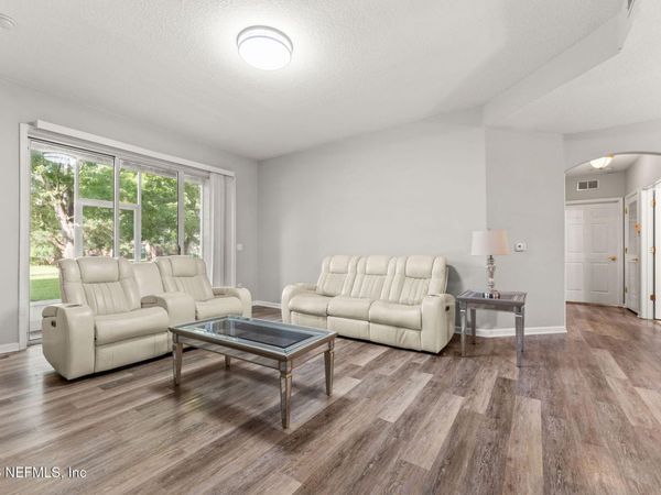 785 OAKLEAF PLANTATION Parkway, Unit 1413, Orange Park, FL 32065