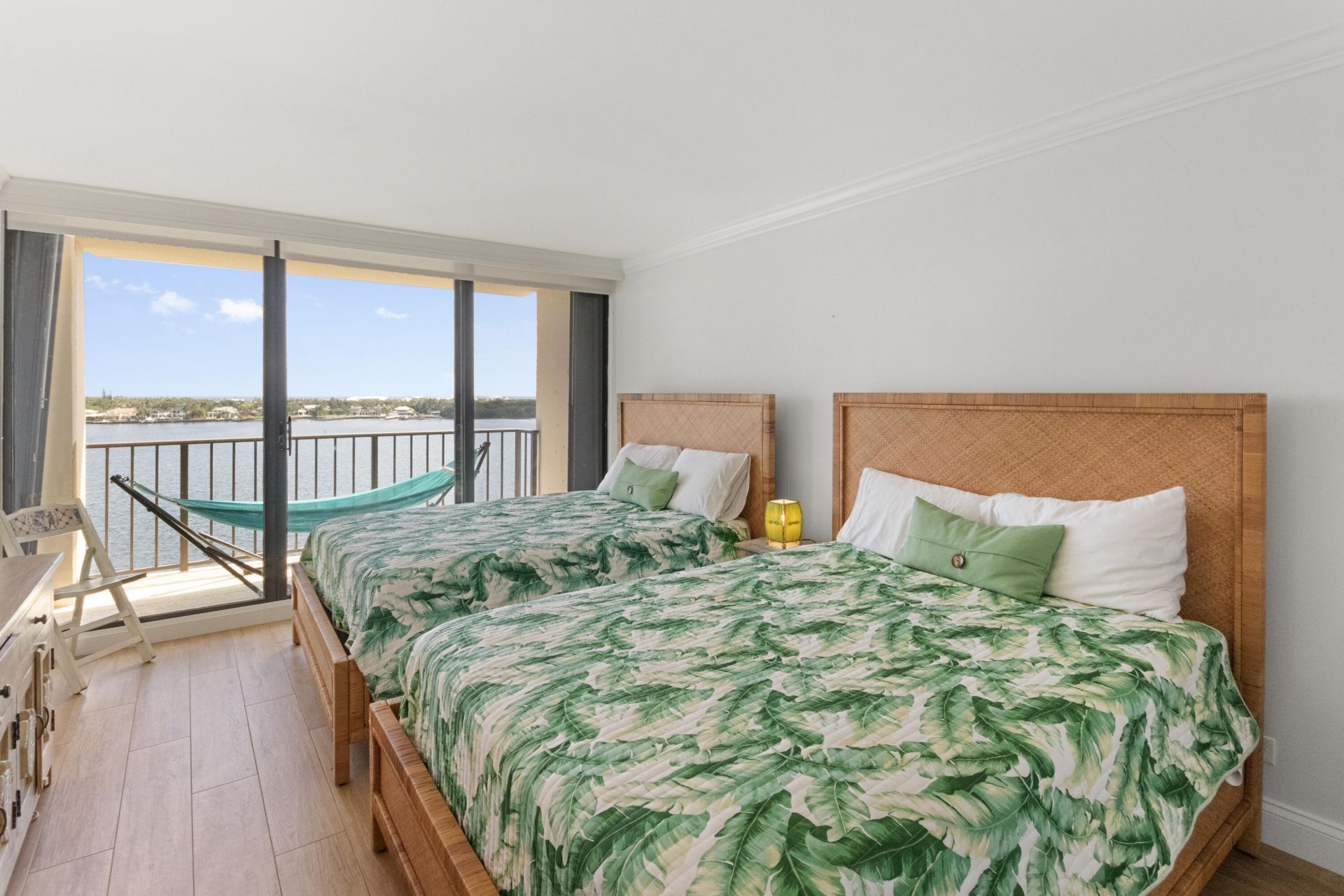 130 Lakeshore Drive, Unit 923, North Palm Beach, FL 33408 Photo