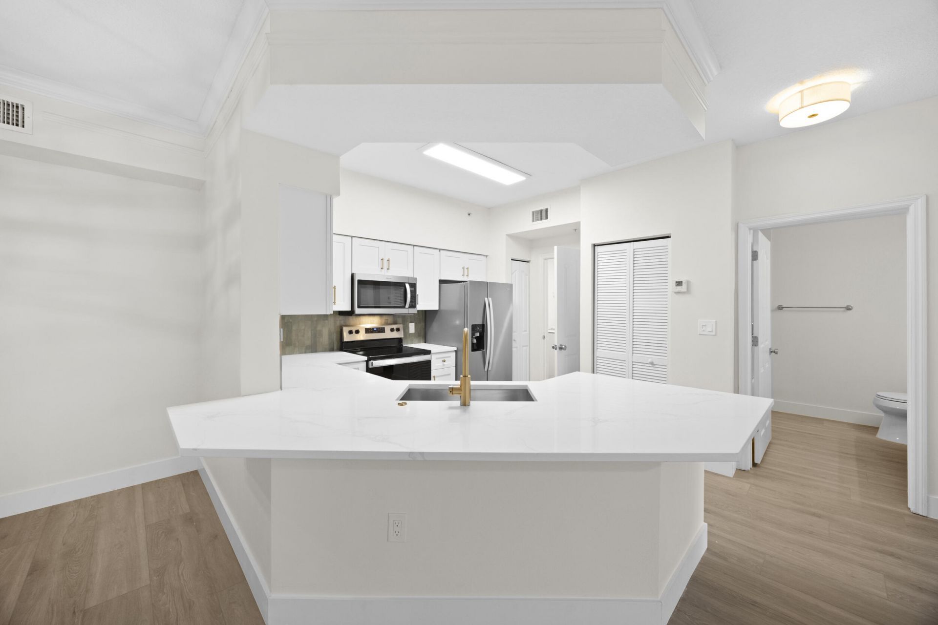 9845 Baywinds Drive, Unit 6203, West Palm Beach, FL 33411 Photo