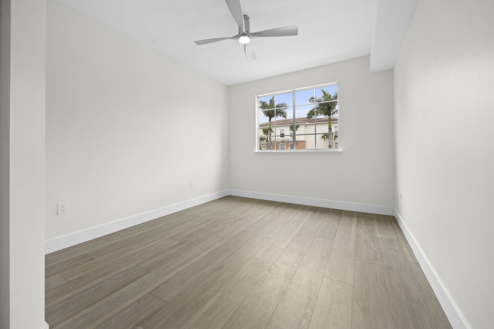 9845 Baywinds Drive, Unit 6203, West Palm Beach, FL 33411 Photo