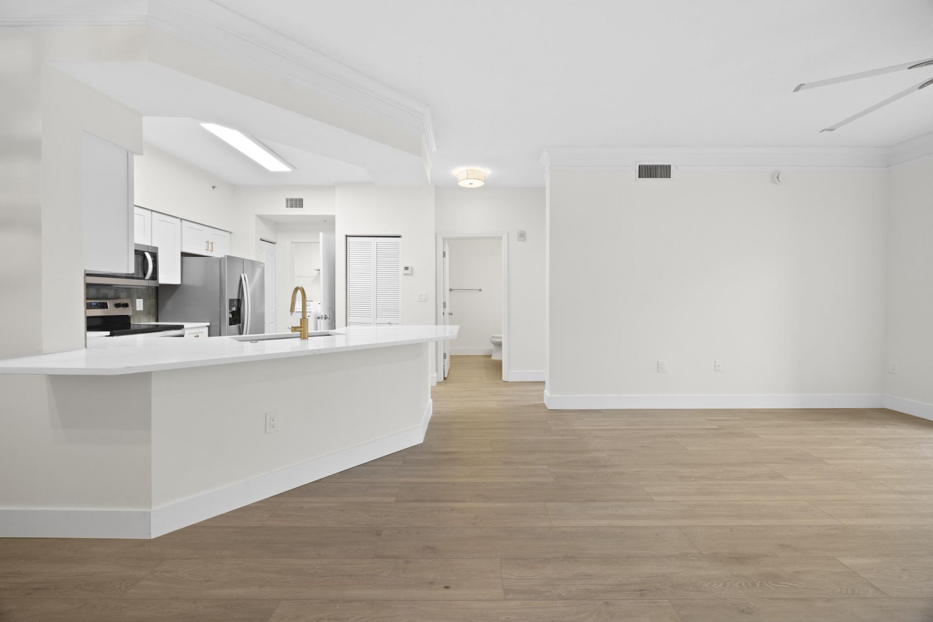 9845 Baywinds Drive, Unit 6203, West Palm Beach, FL 33411 Photo