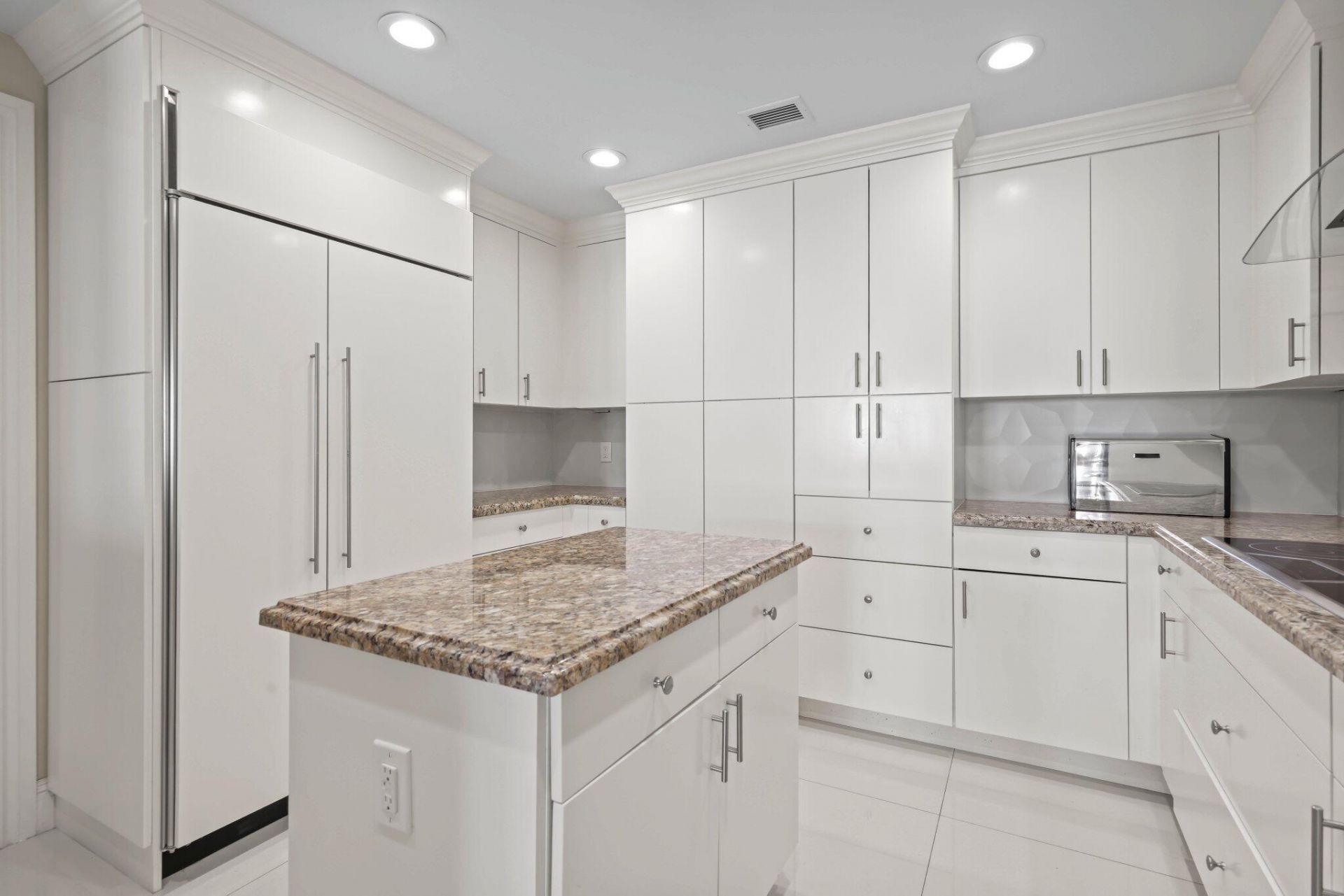 200 E Palmetto Park Road, Unit 607, Boca Raton, FL 33432 Photo