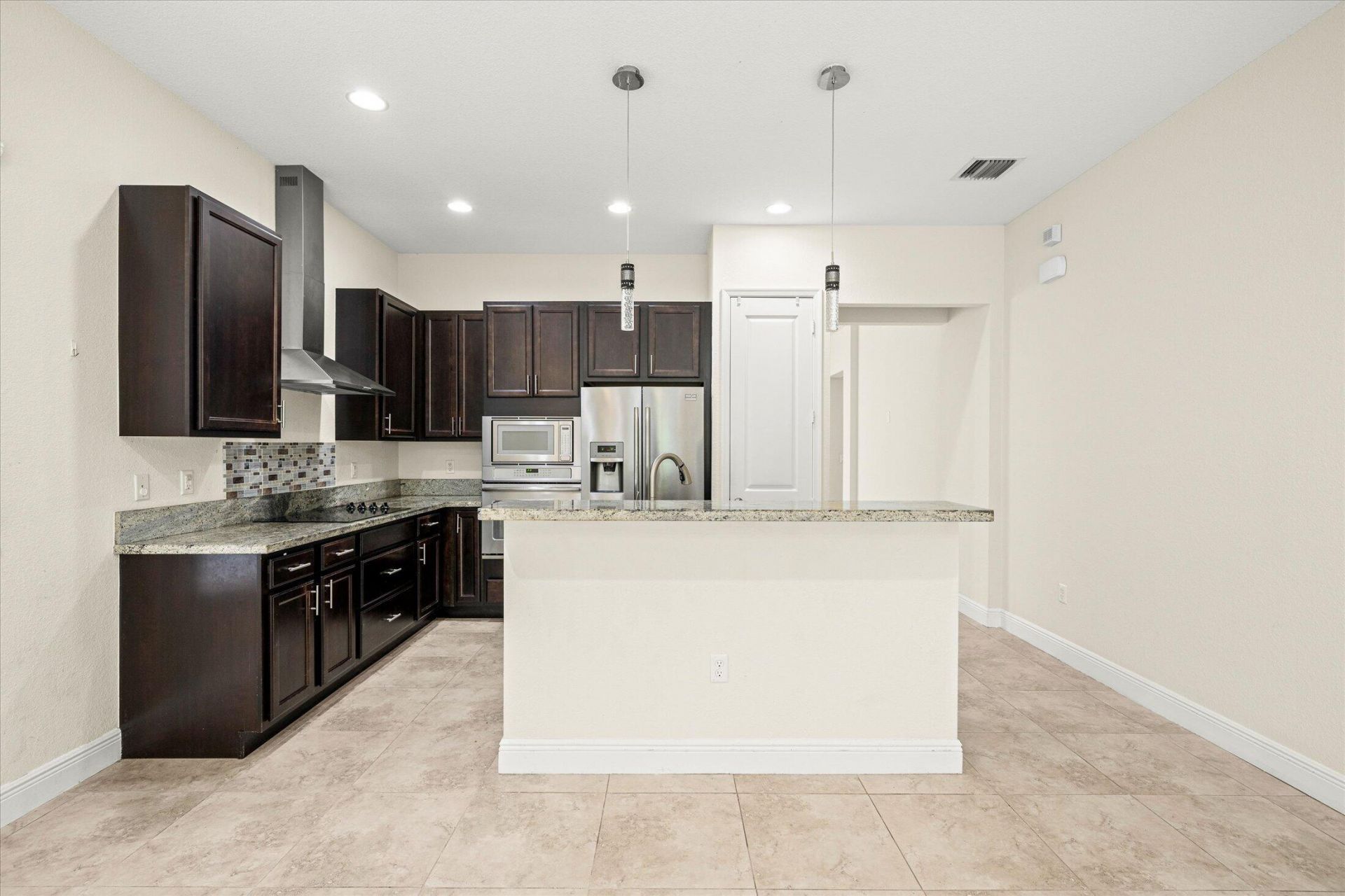 10600 NW 36th Street, Coral Springs, FL 33065 Photo