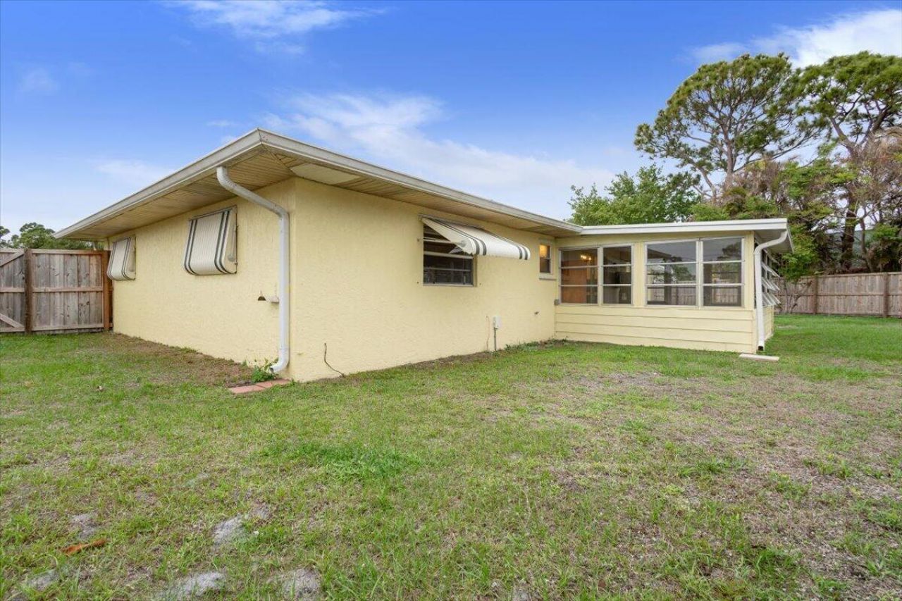 1491 SE Concha Street, Port Saint Lucie, FL 34983 Photo