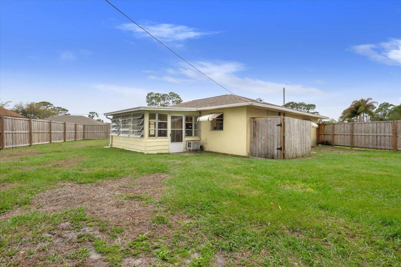 1491 SE Concha Street, Port Saint Lucie, FL 34983 Photo