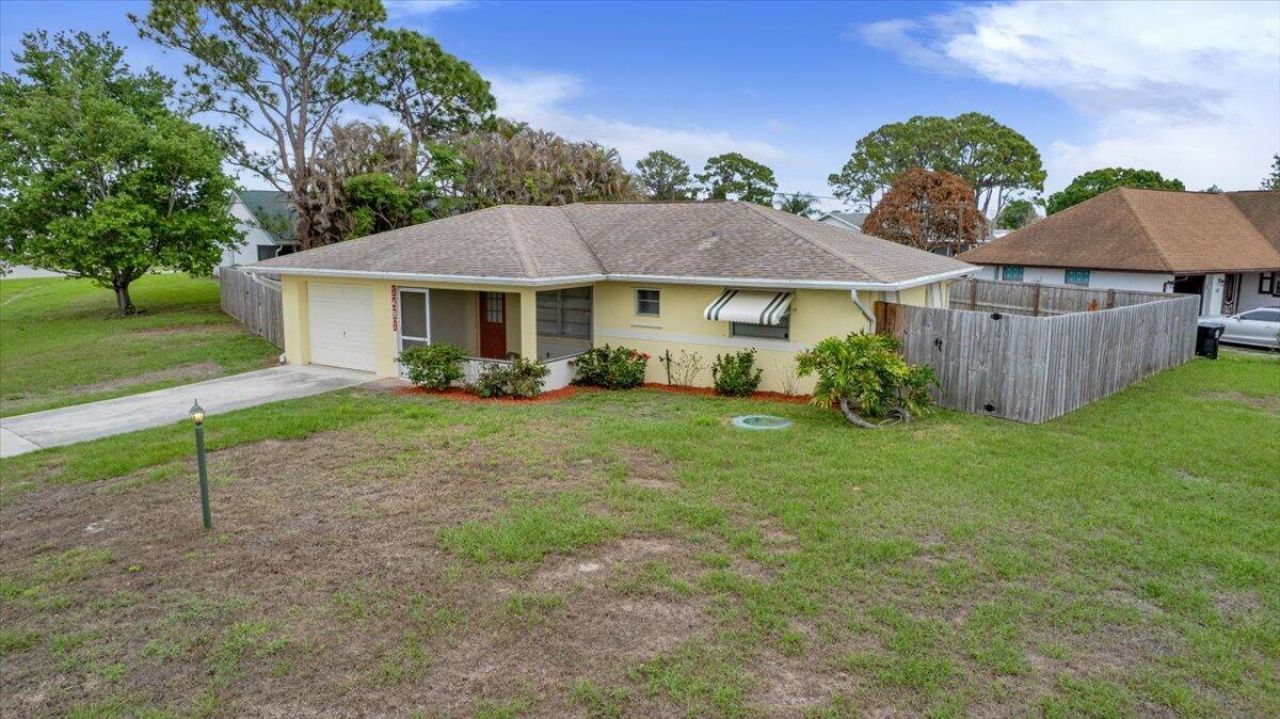 1491 SE Concha Street, Port Saint Lucie, FL 34983 Photo