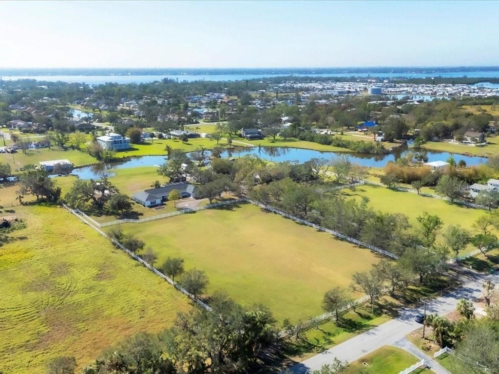 2005 W 21st Street W, Palmetto, FL 34221 Photo