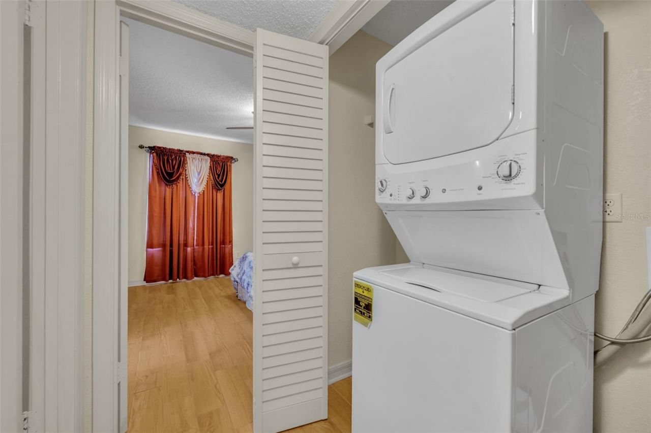 4512 Commander Drive , Unit 1712, Orlando, FL 32822 Photo