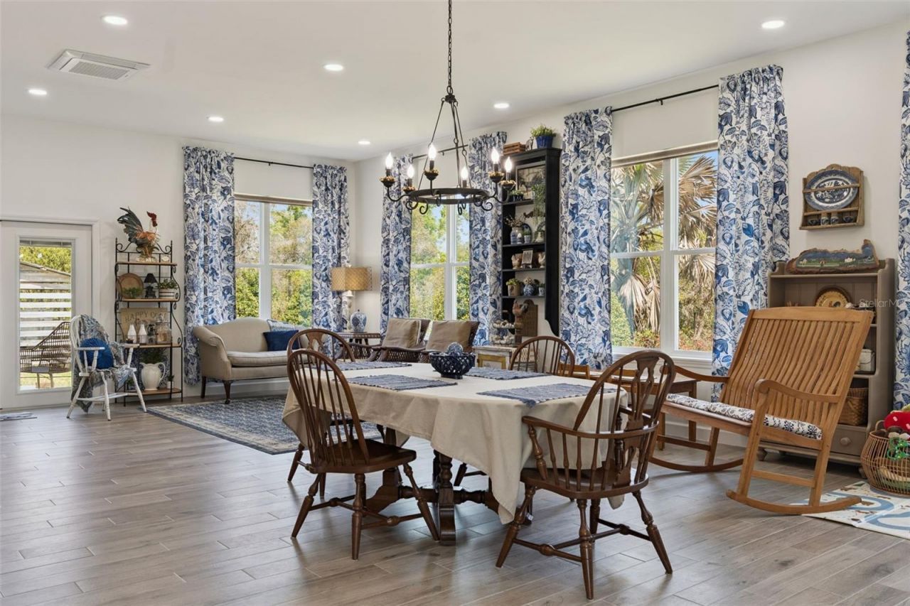 37008 Forestdel Drive, Eustis, FL 32736 Photo