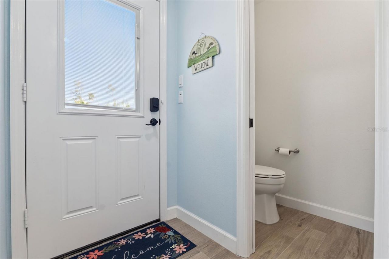 37008 Forestdel Drive, Eustis, FL 32736 Photo