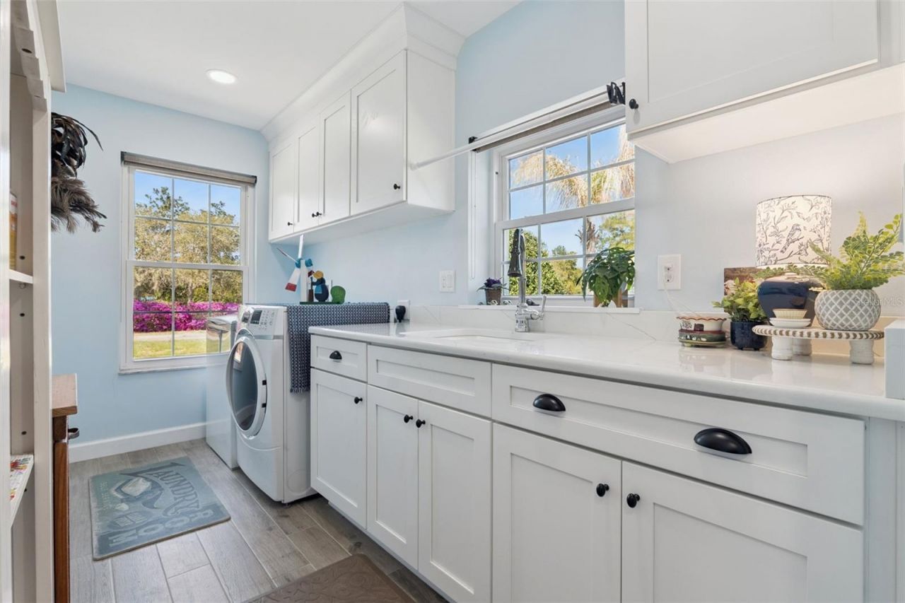 37008 Forestdel Drive, Eustis, FL 32736 Photo