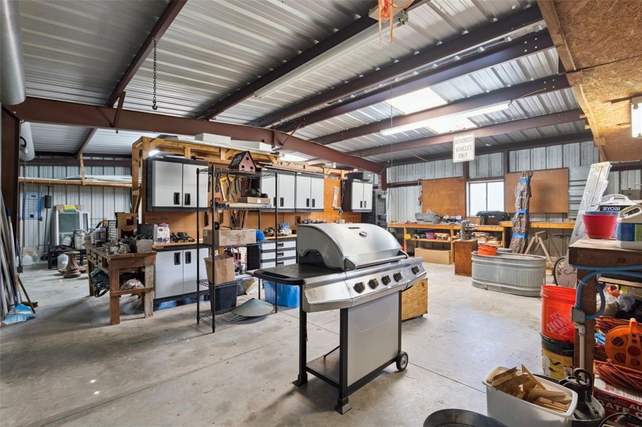 37008 Forestdel Drive, Eustis, FL 32736 Photo