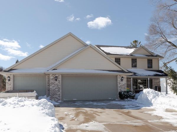 2919 HORNSBY WAY, Green Bay, WI 54313