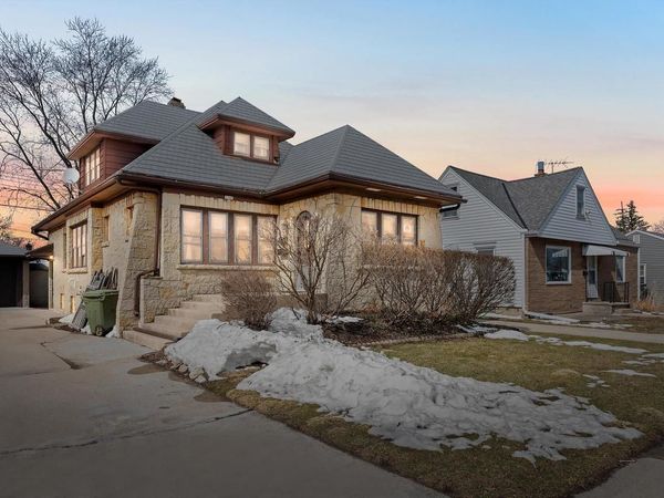 3349 N 92nd STREET, Milwaukee, WI 53222