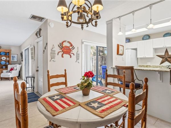 550 N Tropic Lane, Unit 6B, Vero Beach, FL 32960