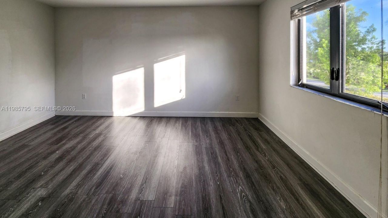 470 NE 194th Ter , Unit 470, Miami, FL 33179 Photo