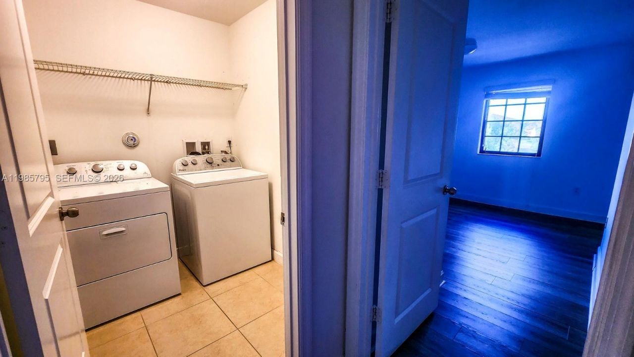 470 NE 194th Ter , Unit 470, Miami, FL 33179 Photo