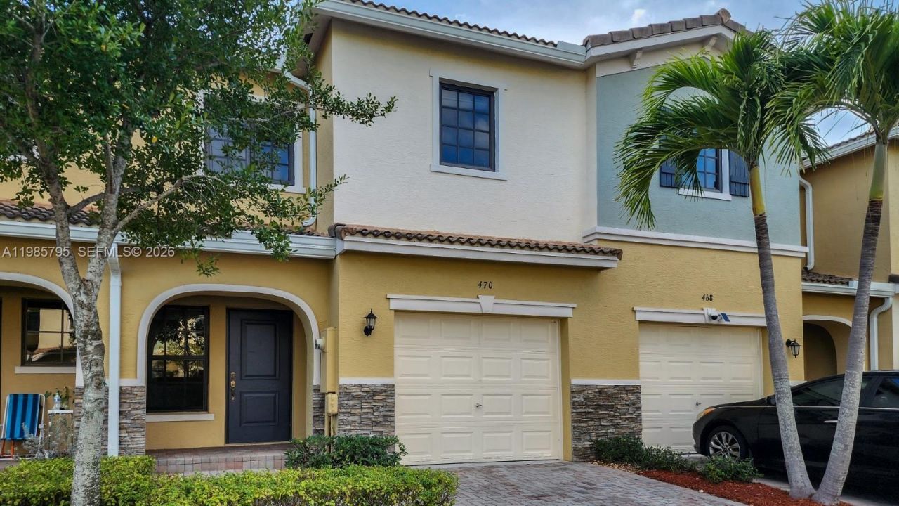 470 NE 194th Ter , Unit 470, Miami, FL 33179 Photo