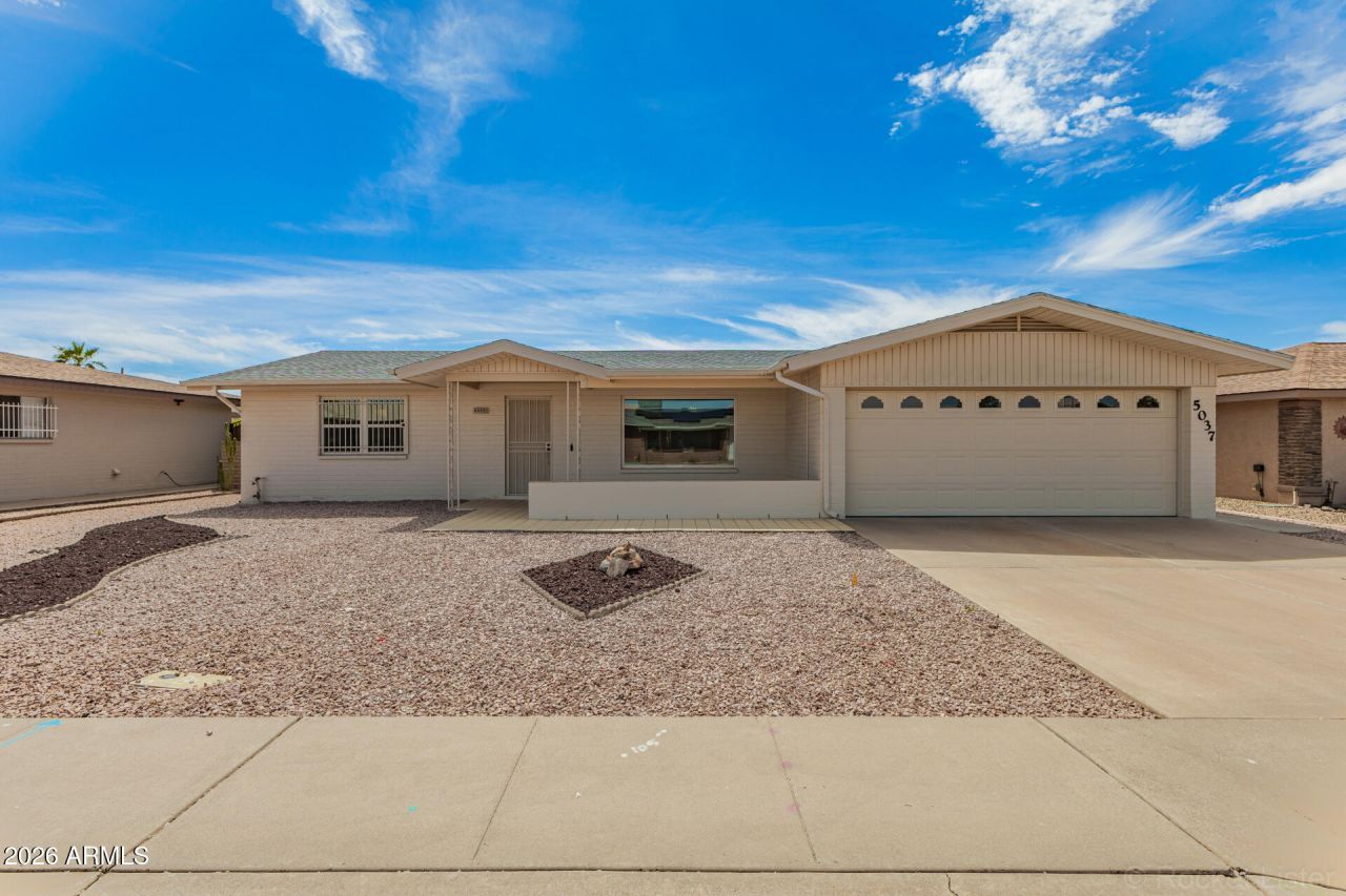 5037 E Escondido Avenue, Mesa, AZ 85206 Main Photo