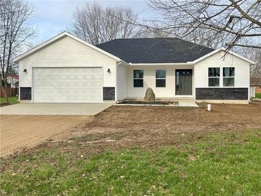 1389 Leon Drive, West Alexandria, OH 45381