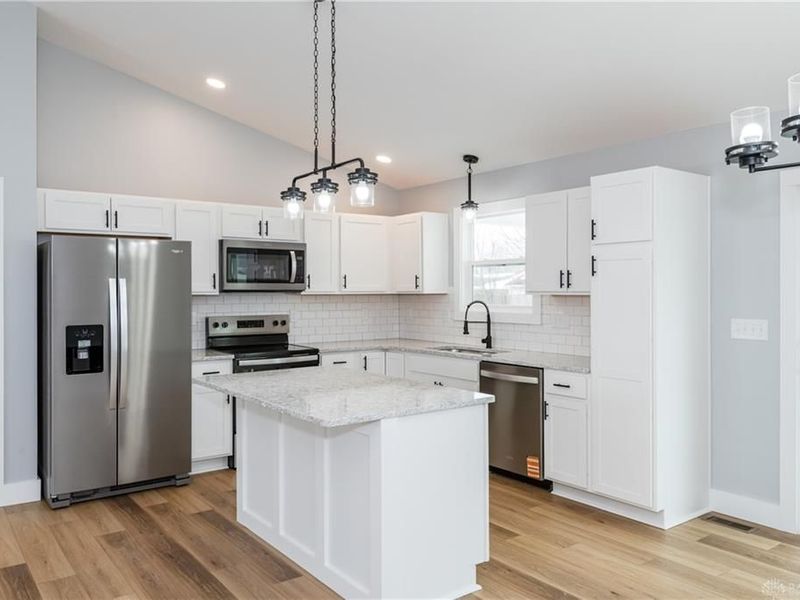 1389 Leon Drive, West Alexandria, OH 45381 Photo 13