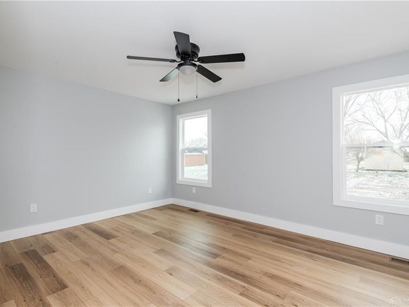 1389 Leon Drive, West Alexandria, OH 45381 Photo 14