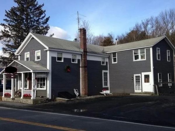 1135 NY-295, East Chatham, NY 12060