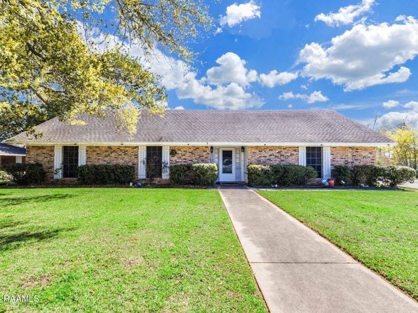 1701 Wilson Drive , Opelousas, LA 70570