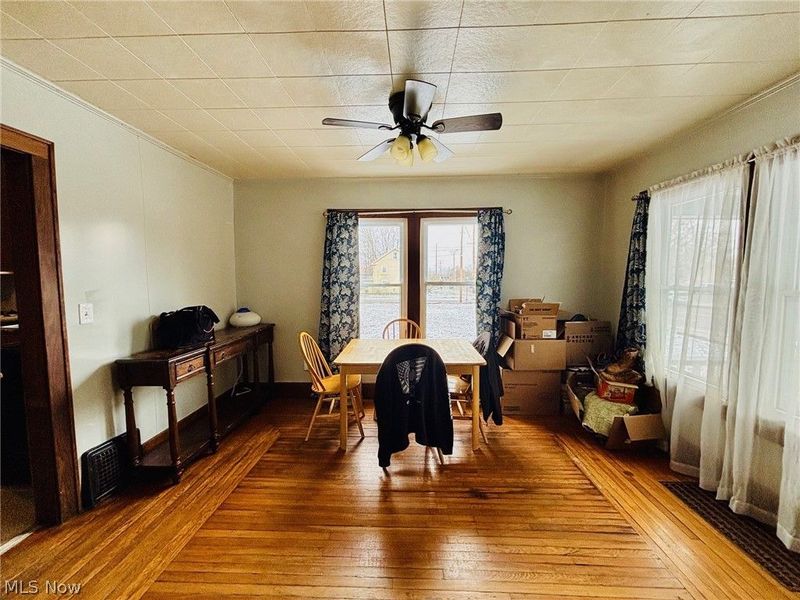 1051 W Main Street , Ravenna, OH 44266 Photo 8