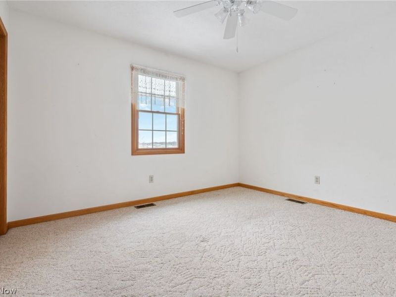 2186 Woodline Avenue SW, North Lawrence, OH 44666 Photo 26