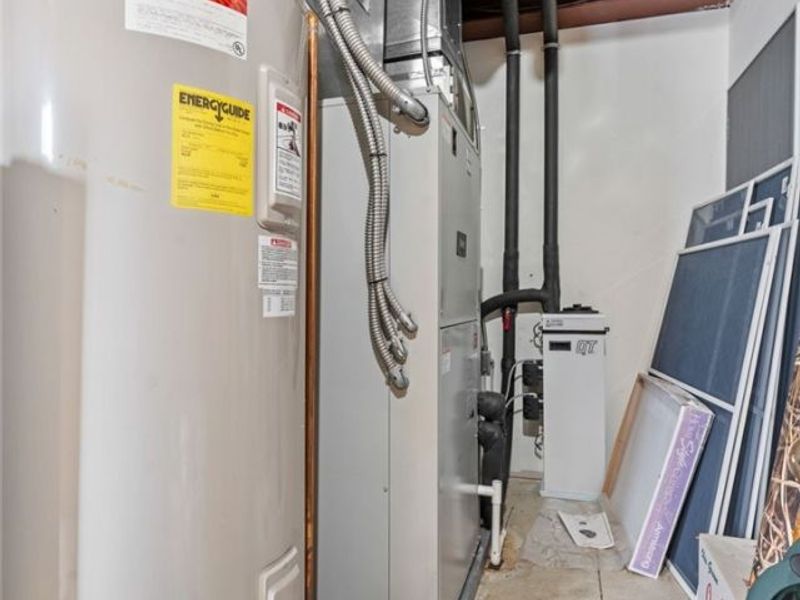 2186 Woodline Avenue SW, North Lawrence, OH 44666 Photo 34