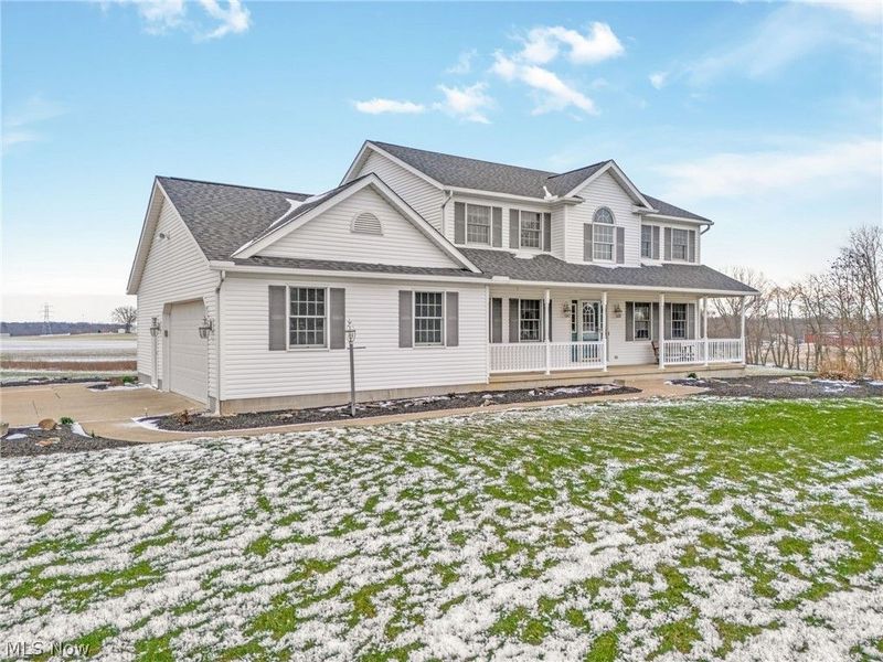 2186 Woodline Avenue SW, North Lawrence, OH 44666 Photo 4