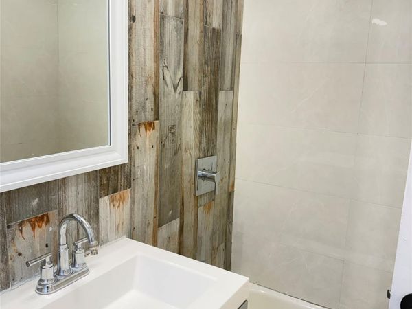 7619 85th Drive, Unit 2 FL, Woodhaven, NY 11421