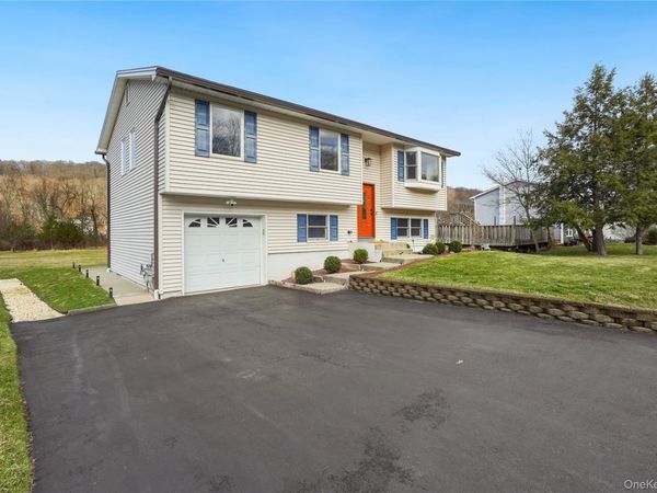 75 Lincoln Street , Sloatsburg, NY 10974