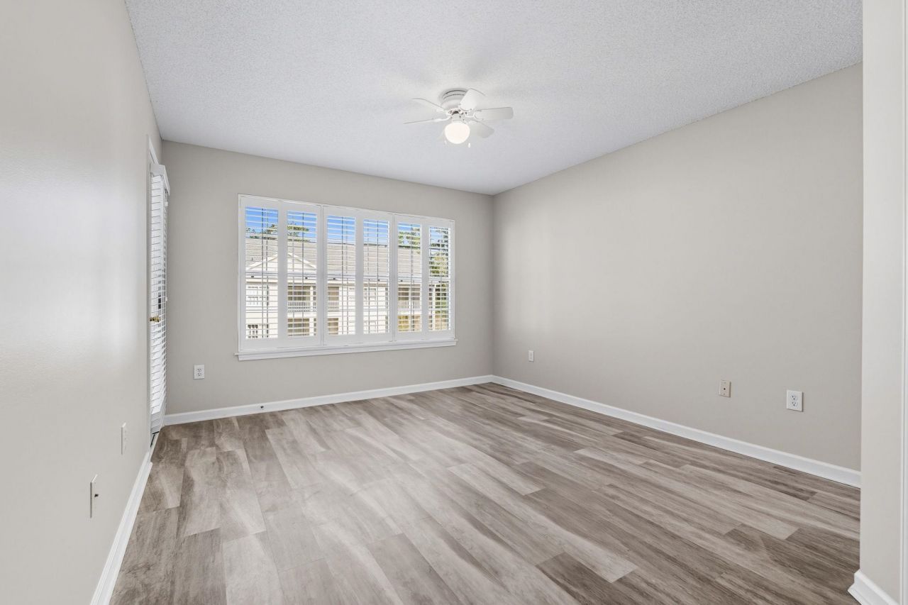 659 Woodmoor Circle Photo 18