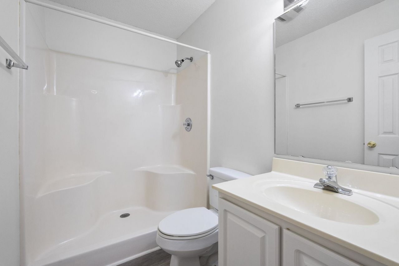 659 Woodmoor Circle Photo 23