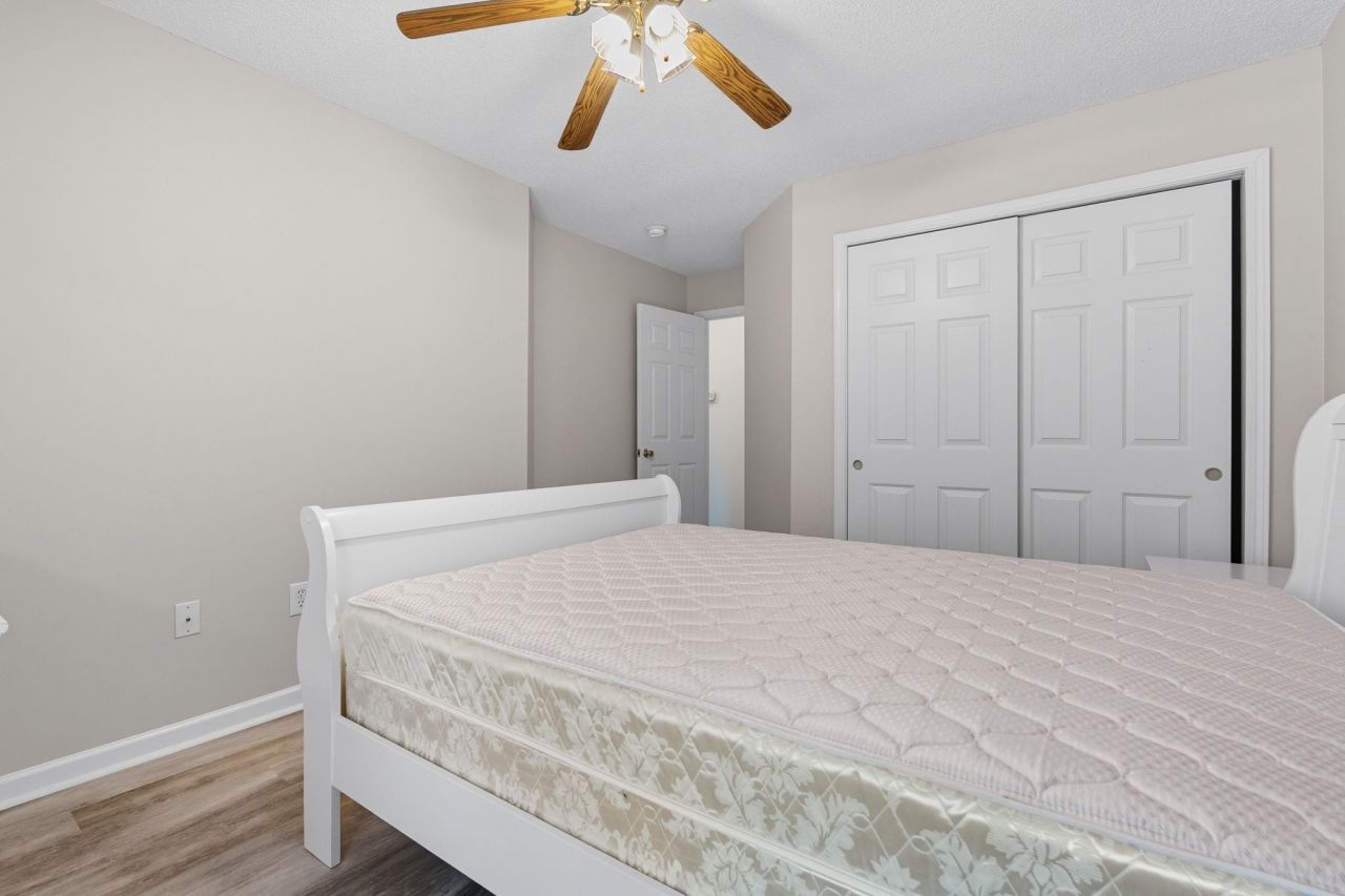 659 Woodmoor Circle Photo 25