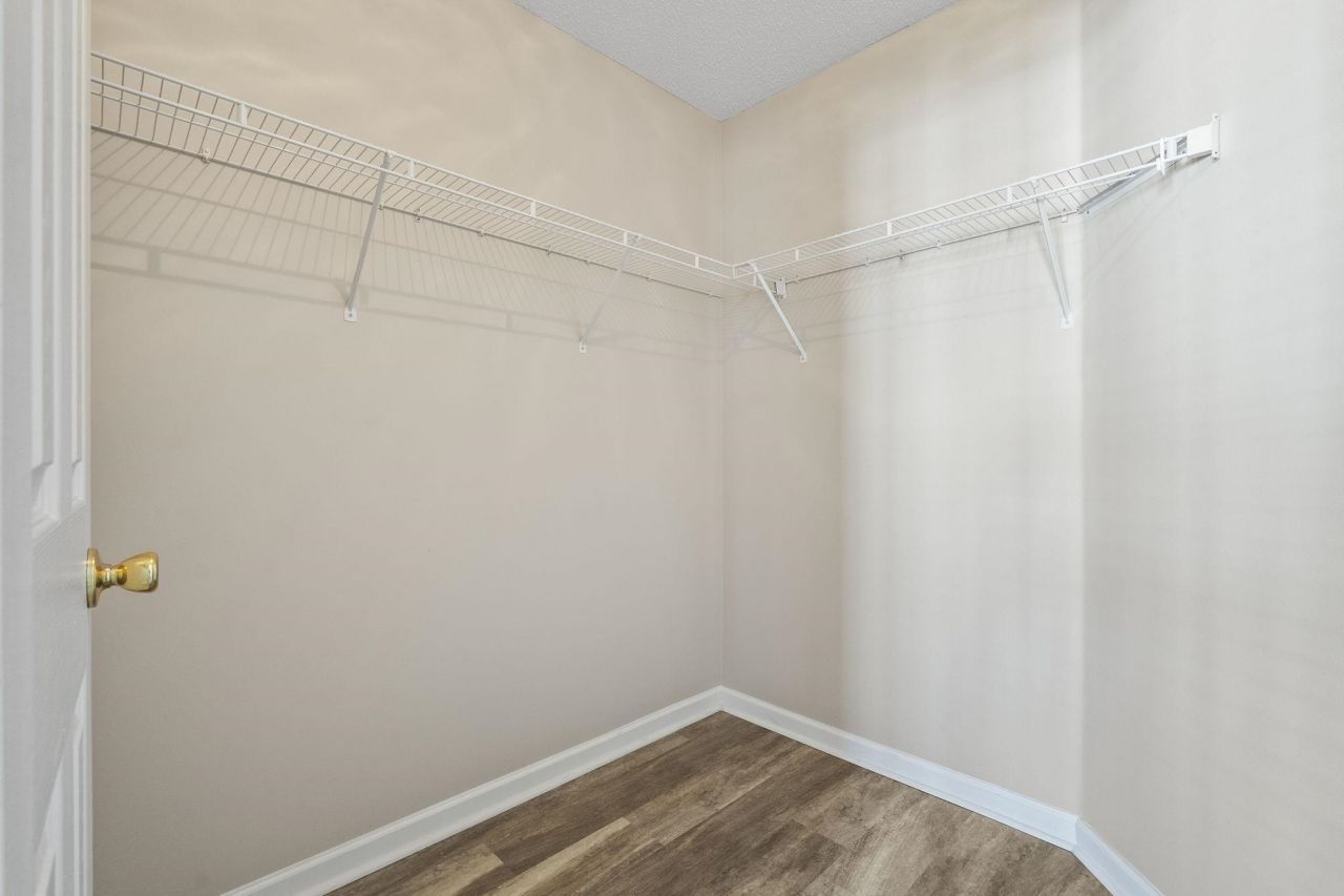 659 Woodmoor Circle Photo 26