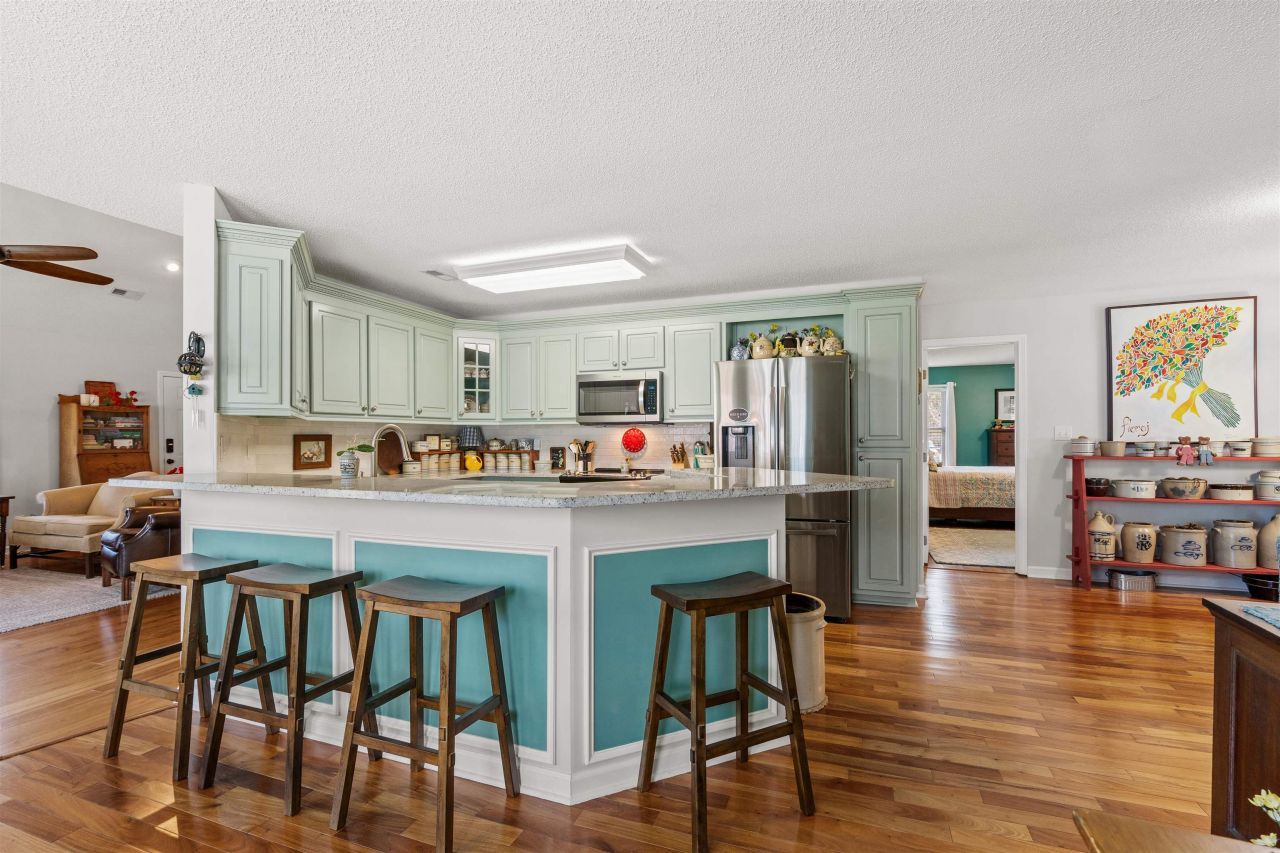 2109 Hidden Oak Dr. Photo 7