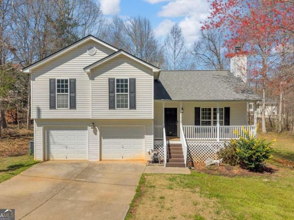 910 Ivy Hills Circle, Mount Airy, GA 30563
