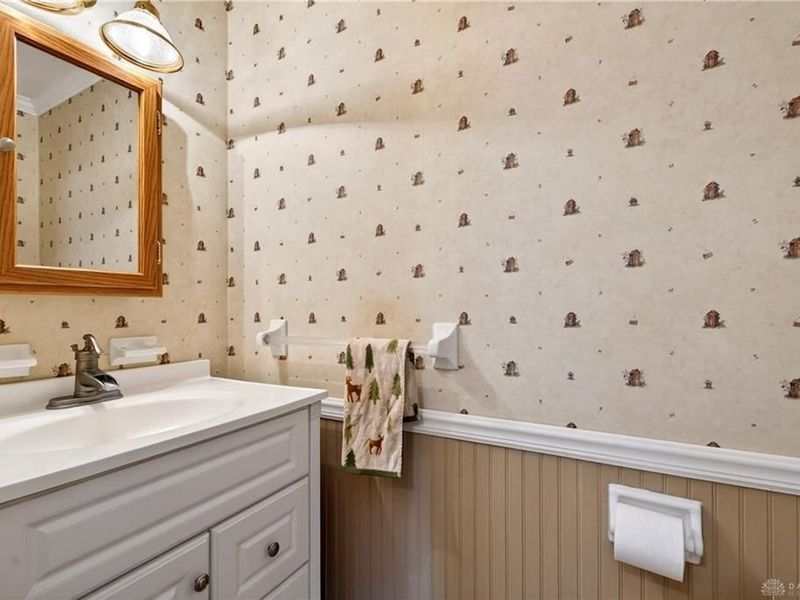 1547 Ambridge Road, Centerville, OH 45459 Photo 24