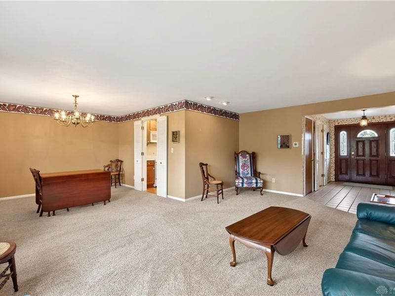 1547 Ambridge Road, Centerville, OH 45459 Photo 8