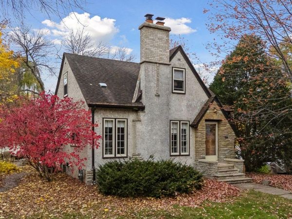 5512 Clinton Avenue, Minneapolis, MN 55419