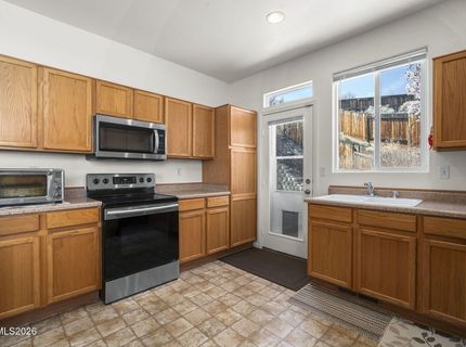 5941 Sapphire Ridge Court, Reno, NV 89523 Photo
