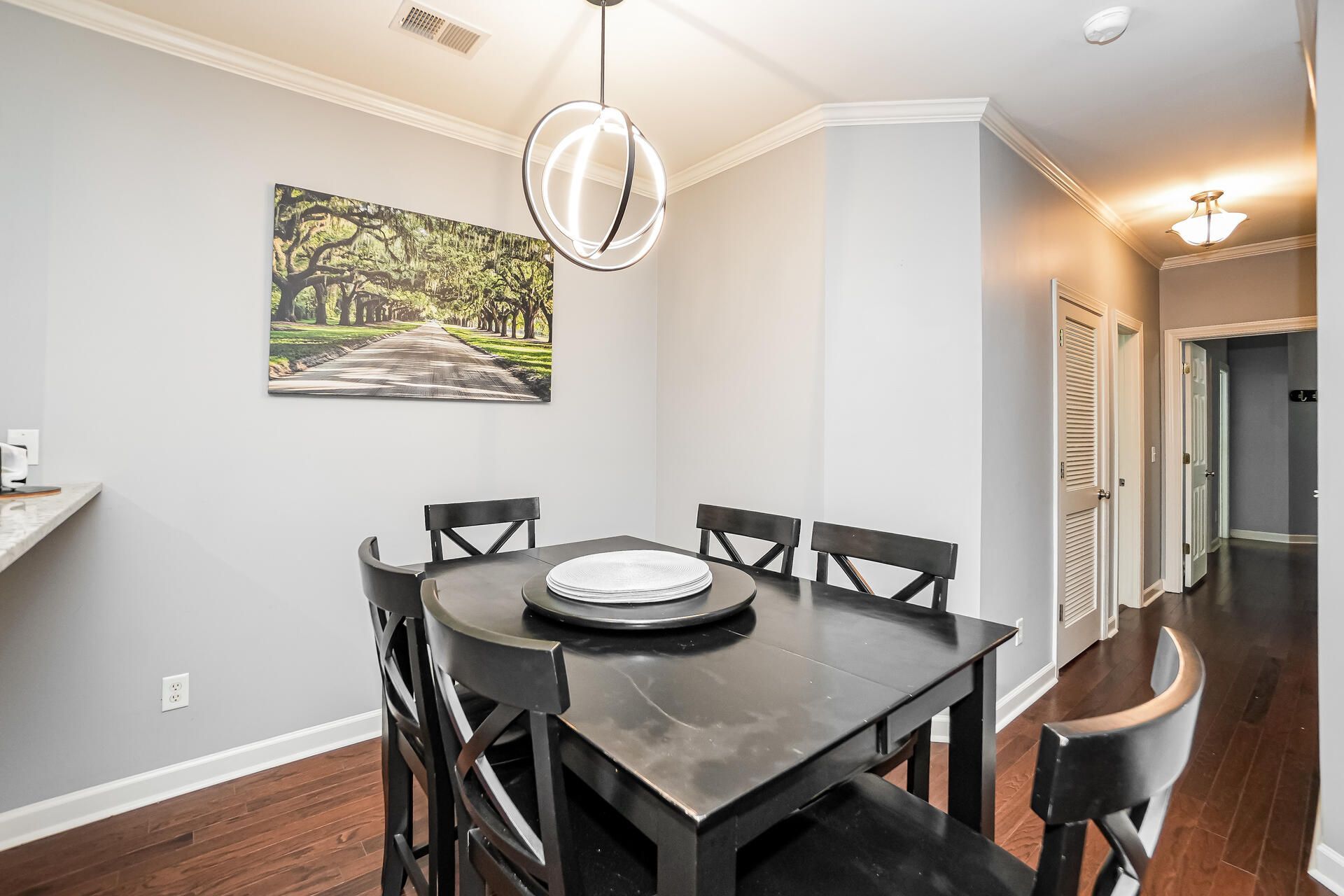 1202 Grove Park Drive Photo 7