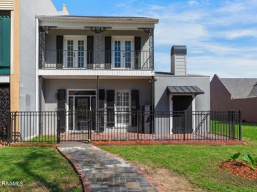 215 Ursuline Street , Lafayette, LA 70506