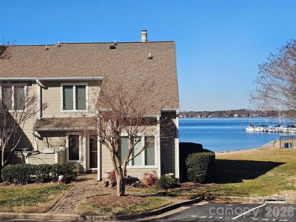 7413 Mariner Cove Drive , Cornelius, NC 28031