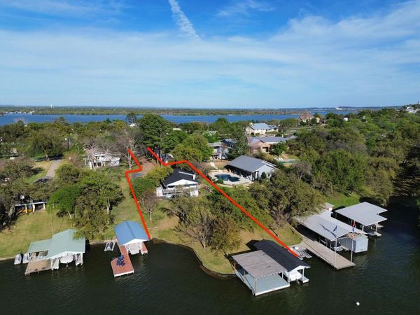 3600 Packsaddle DR , Horseshoe Bay, TX 78657